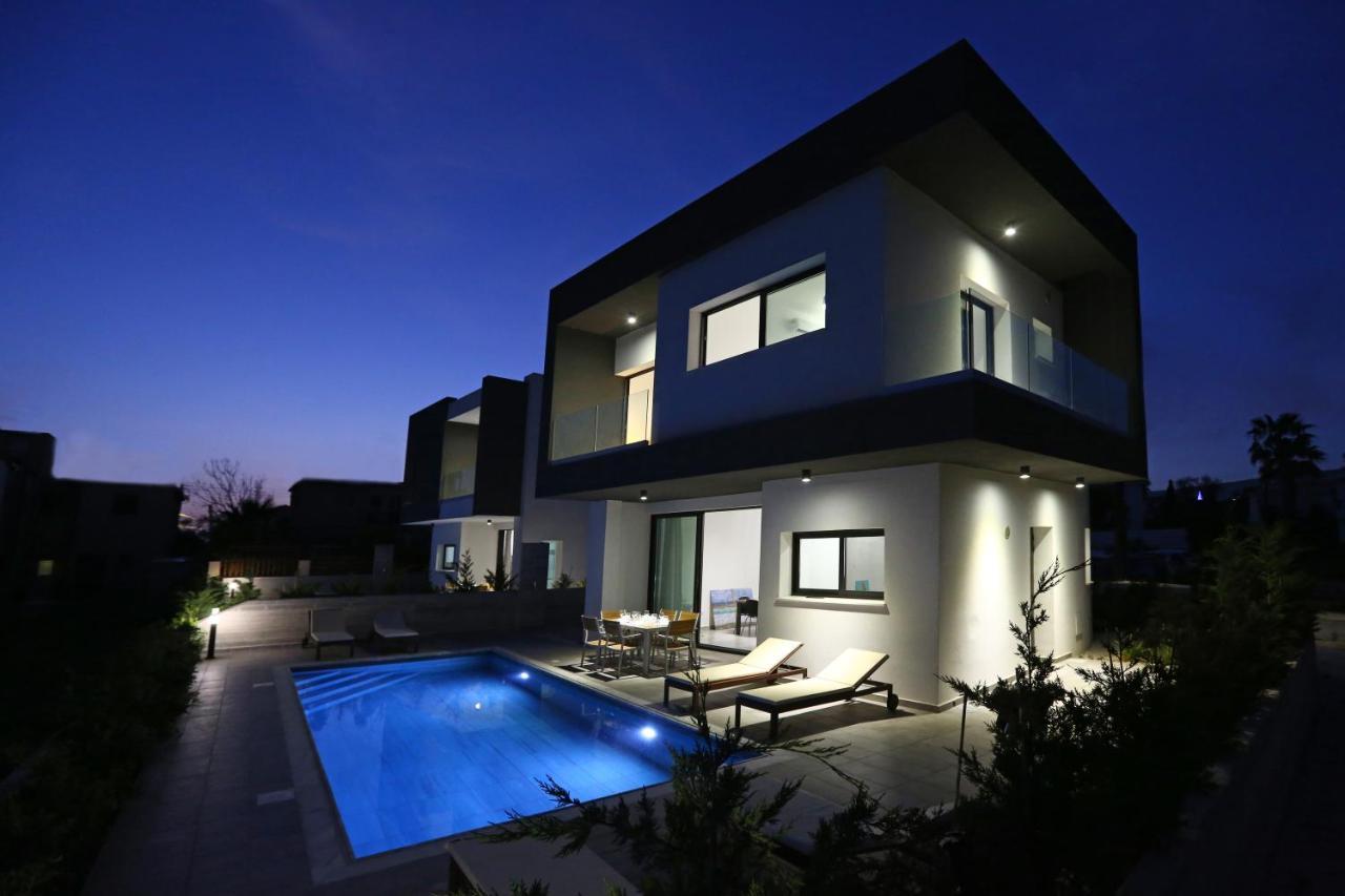 Villa Yria Coral Bay Zewnętrze zdjęcie